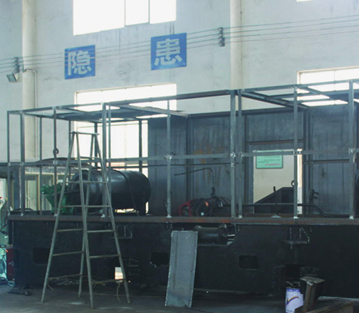 生產(chǎn)中的電機(jī)車(chē)